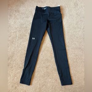 Under Armour Women’s Black Running Tights for Cold Weather